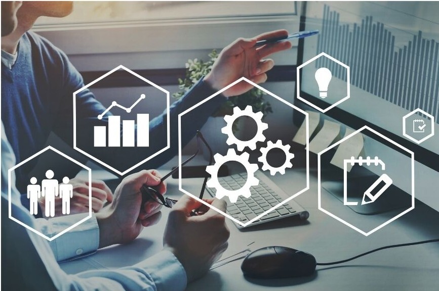 HR Automation - Build Systems That Work, Even When You’re Not Online