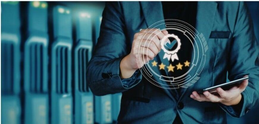 Your customers don’t live in one channel ​neither should your marketing.